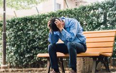 Suicide, dépression : pourquoi les hommes ont-ils tant de mal à parler de leur souffrance mentale ?