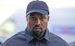 Kanye West accusé d’avoir envoyé des messages inappropriés à une adolescente de 22 ans