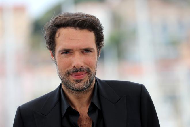 Nicolas Bedos rend hommage à Valéry Giscard d’Estaing… à sa manière !