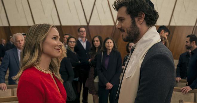 Nobody Wants This : la comédie romantique avec Adam Brody et Kristen Bell qui fait un tabac sur Netflix