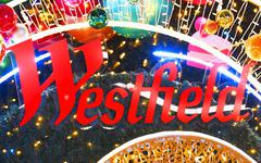 La chanteuse Maëlle au Westfield Les 4 Temps pour lancer les festivités de Noël