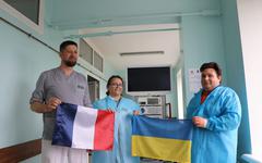 Hôpitaux de proximité en Ukraine : piliers essentiels des soins médicaux à soutenir !