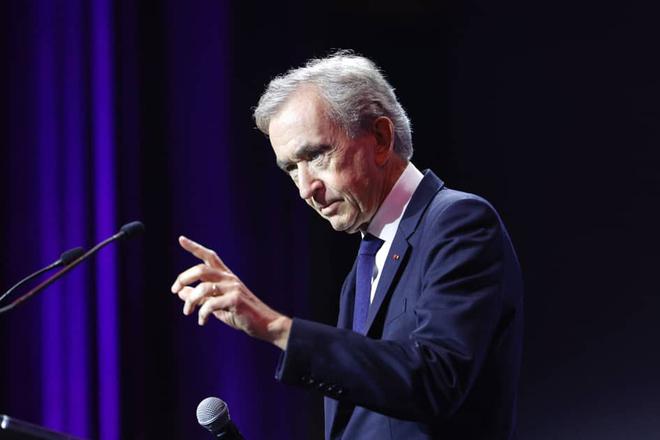 Trafic d'influence au profit de LVMH : Bernard Arnault attendu au procès de Bernard Squarcini