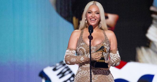 Beyoncé : après son sacre aux Grammys Awards, les écoutes de son dernier album explosent sur Spotify