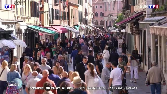 Venise, Bréhat, Alpes : des touristes... mais pas trop !