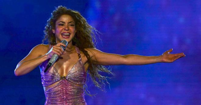 Shakira reprend sa tournée au Pérou après sa sortie de l’hôpital