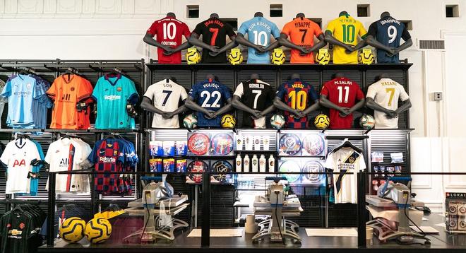 Où acheter des maillots, shorts et chaussures de football à Miami ?