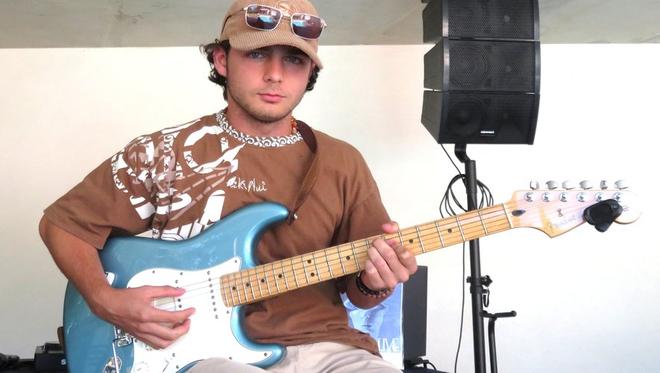 Mario Guirao, ce jeune narbonnais passionné de musique qui sort un album de 11 titres