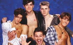 Des Take That aux 2Be3, quand les boys bands inventaient le gaybaiting de masse
