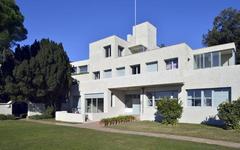 Hugo Lucchino prend les rênes de la Villa Noailles et confirme le Festival de Hyères 2025
