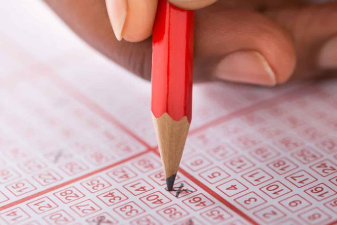 Qui devrait jouer à la loterie : ces signes astrologiques pourraient décrocher le jackpot début janvier