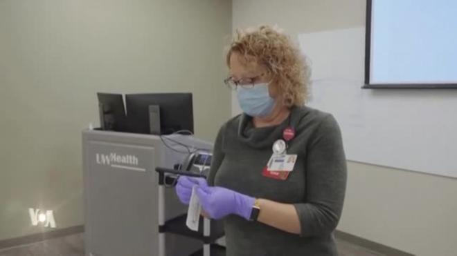 Covid-19: Les hôpitaux américains s'apprêtent à vacciner après le feu vert de la FDA