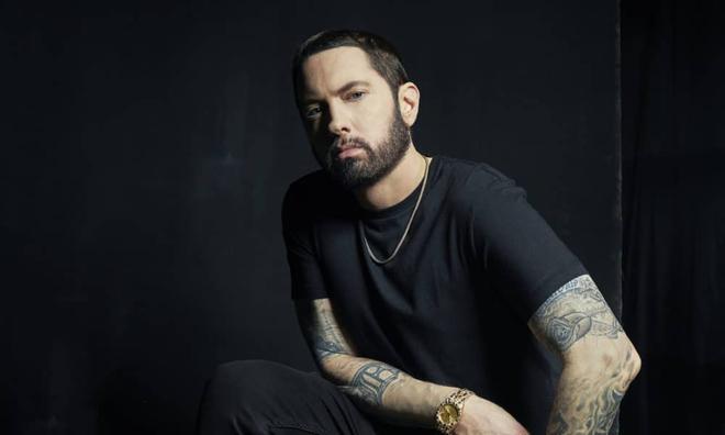 Bousculé par Eminem, Snoop Dogg répond