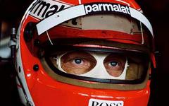 LIVRE NIKI LAUDA : PILOTE DE LÉGENDE