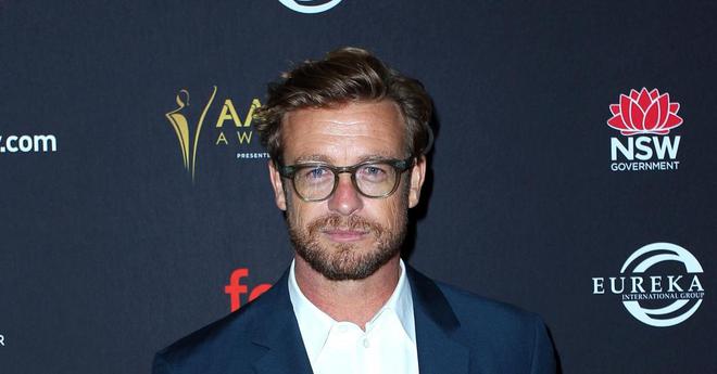 Simon Baker (The Mentalist) richissime, le montant impressionnant de sa fortune dévoilé