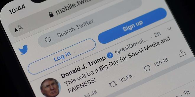 « Trop, c’est trop » : l’heure de vérité pour Twitter, Facebook et YouTube face aux comptes de Donald Trump
