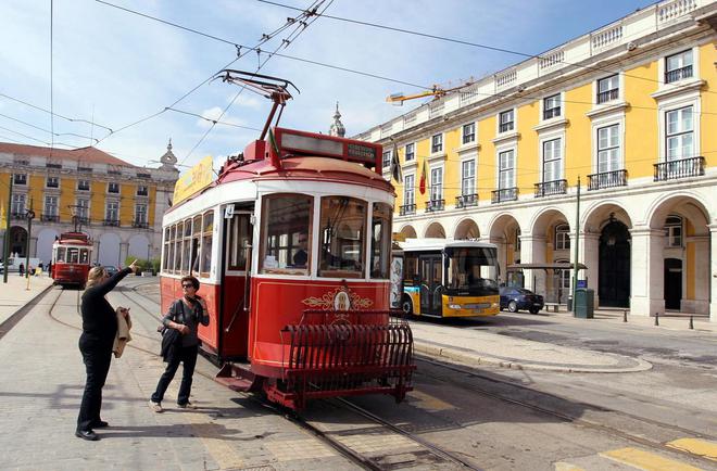 Lisbonne, Guadeloupe, Martinique… les destinations favorites des Français en 2020