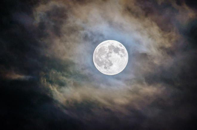 Les cycles lunaires auraient des effets notables sur le sommeil