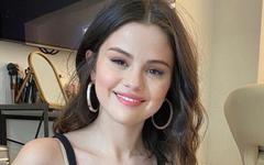 Selena Gomez convainc ses fans avec son single « Baila Conmigo » !
