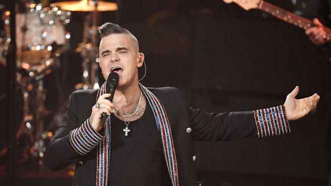 Le chanteur Robbie Williams va avoir droit à son biopic