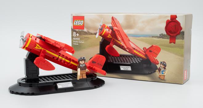 Très vite testé : LEGO 40450 Amelia Earhart Tribute (GWP)