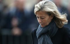 PPDA accusé de viol : il souhaite "charmer" mais pas "forcer", défend Claire Chazal