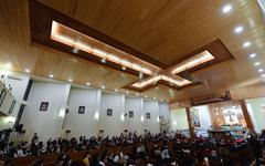 Messe à Bagdad : on change le monde par « le témoignage quotidien » de l’amour