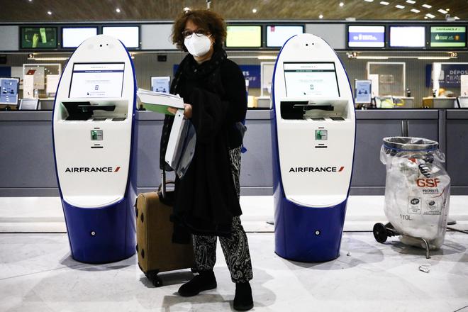 Aérien : après l’expérimentation d’Air France, vers un «pass sanitaire» pour voyager ?