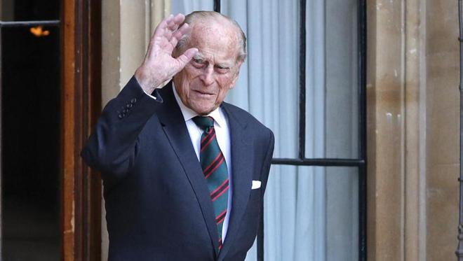 Hospitalisé depuis un mois, le prince Philip, époux de la reine Elizabeth II, a quitté l’hôpital
