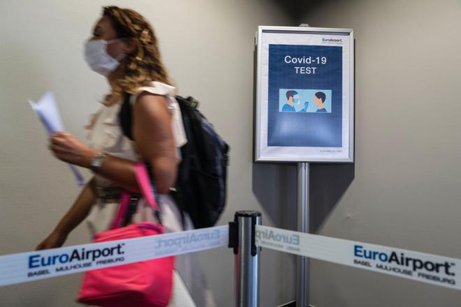 Coronavirus et passeport vert : comment pourra-t-on voyager d'été ?