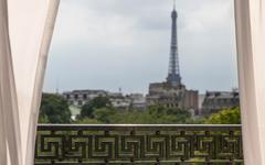 Staycation: visite guidée de l'hôtel La Réserve Paris