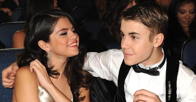 Justin Bieber nostalgique de sa relation avec Selena Gomez ? La Toile s'emballe