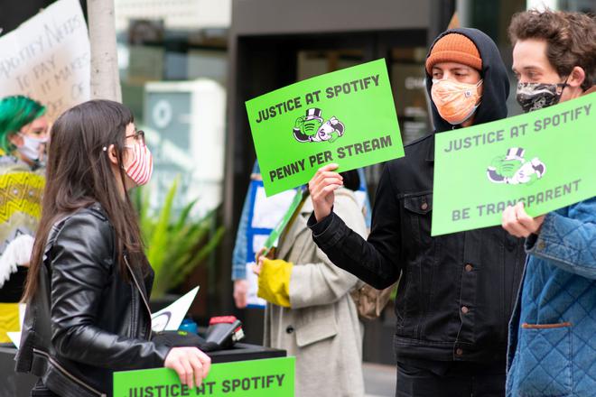 En France aussi la musique se mobilise pour demander “justice at Spotify”