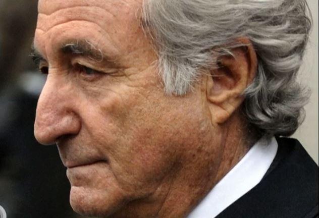 Décès en prison de l'escroc Bernard Madoff, surnommé "le bon du Trésor juif"
