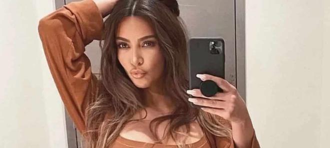 Kim Kardashian très complice avec toutes ses soeurs sur Instagram !