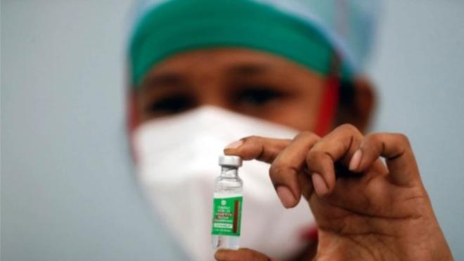 Vaccins covid: l'UE veut porter plainte contre AstraZeneca