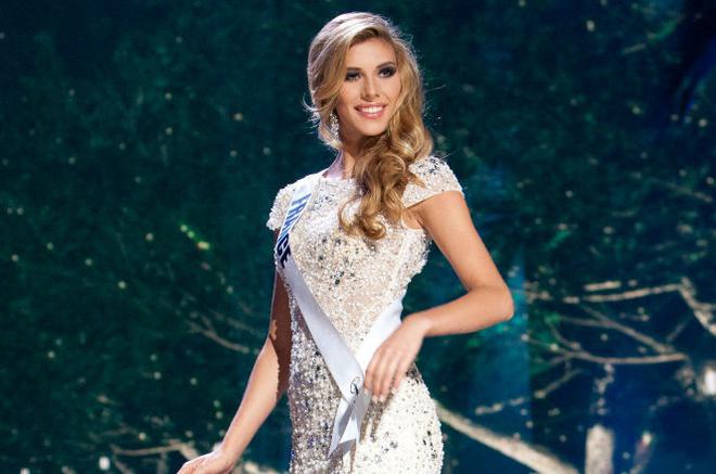 Miss Univers :  Camille Cerf est l’une des favorites du concour