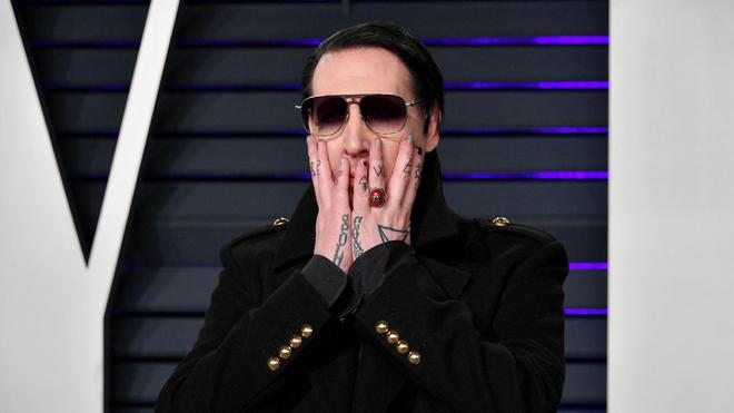 Accusé d’agressions sexuelles, le rockeur Marilyn Manson va devoir s’expliquer au tribunal