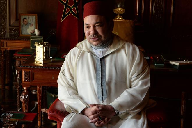 Les infos de 6h30 - Chantage sur le roi du Maroc : de quoi sont accusés les journalistes français ?