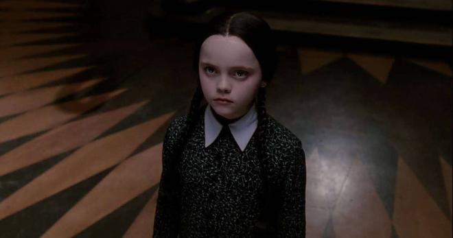 Netflix dévoile l'actrice qui jouera Mercredi Addams dans la série de Tim Burton