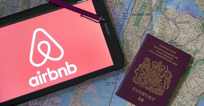Airbnb cherche 12 personnes pour vivre gratuitement aux 4 coins du monde ! Rien que ça !