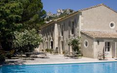 La Benvengudo Hôtel **** : le charme de la Provence pour un séjour unique