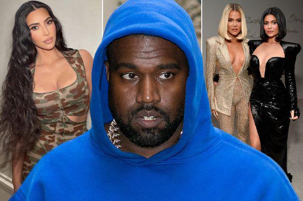 Kanye West unfollow toutes les Kardashian sur les réseaux sociaux