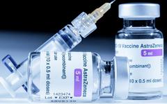 AstraZeneca sommé de livrer des doses de vaccin à l’UE