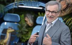 Longtemps critique de Netflix, Steven Spielberg pactise avec le géant du streaming